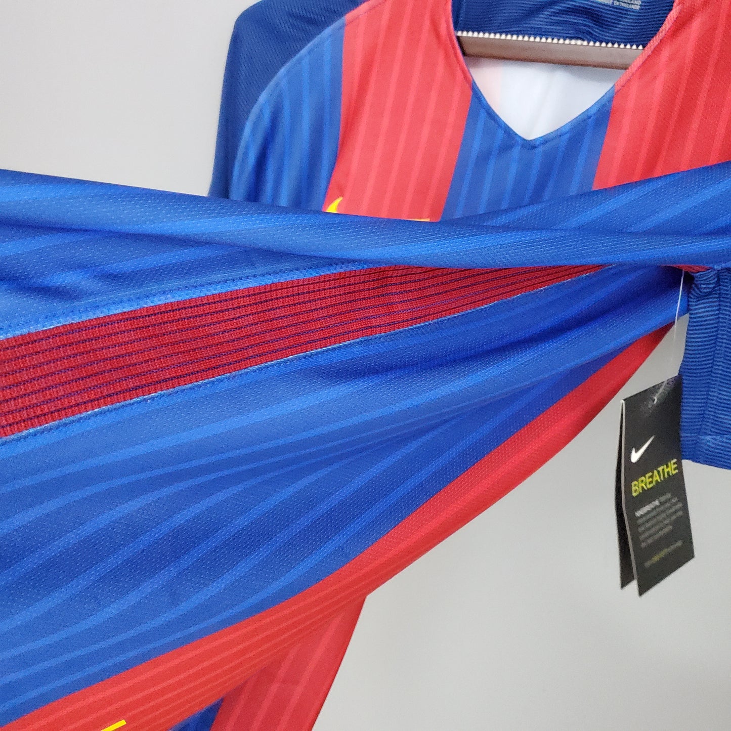 Retro 16/17 Barcelona Home