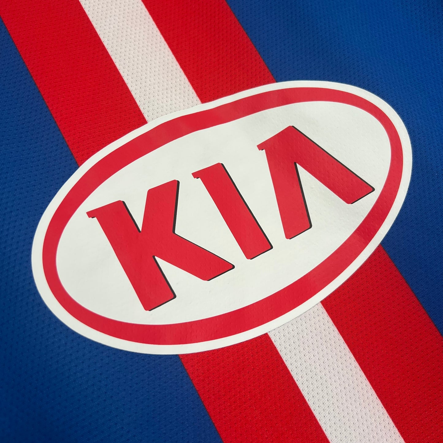 Retro Atletico Madrid 10/11 Away