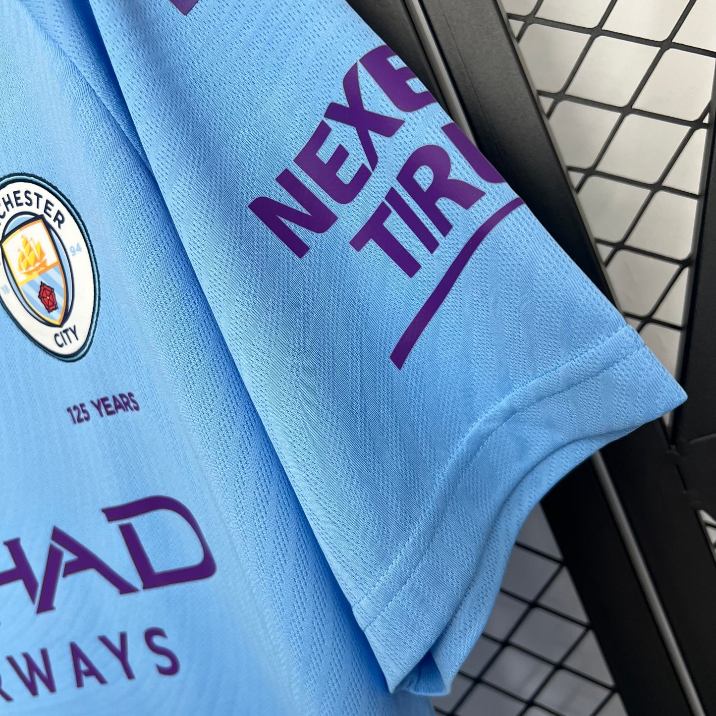 Retro Manchester City 19/20 Home