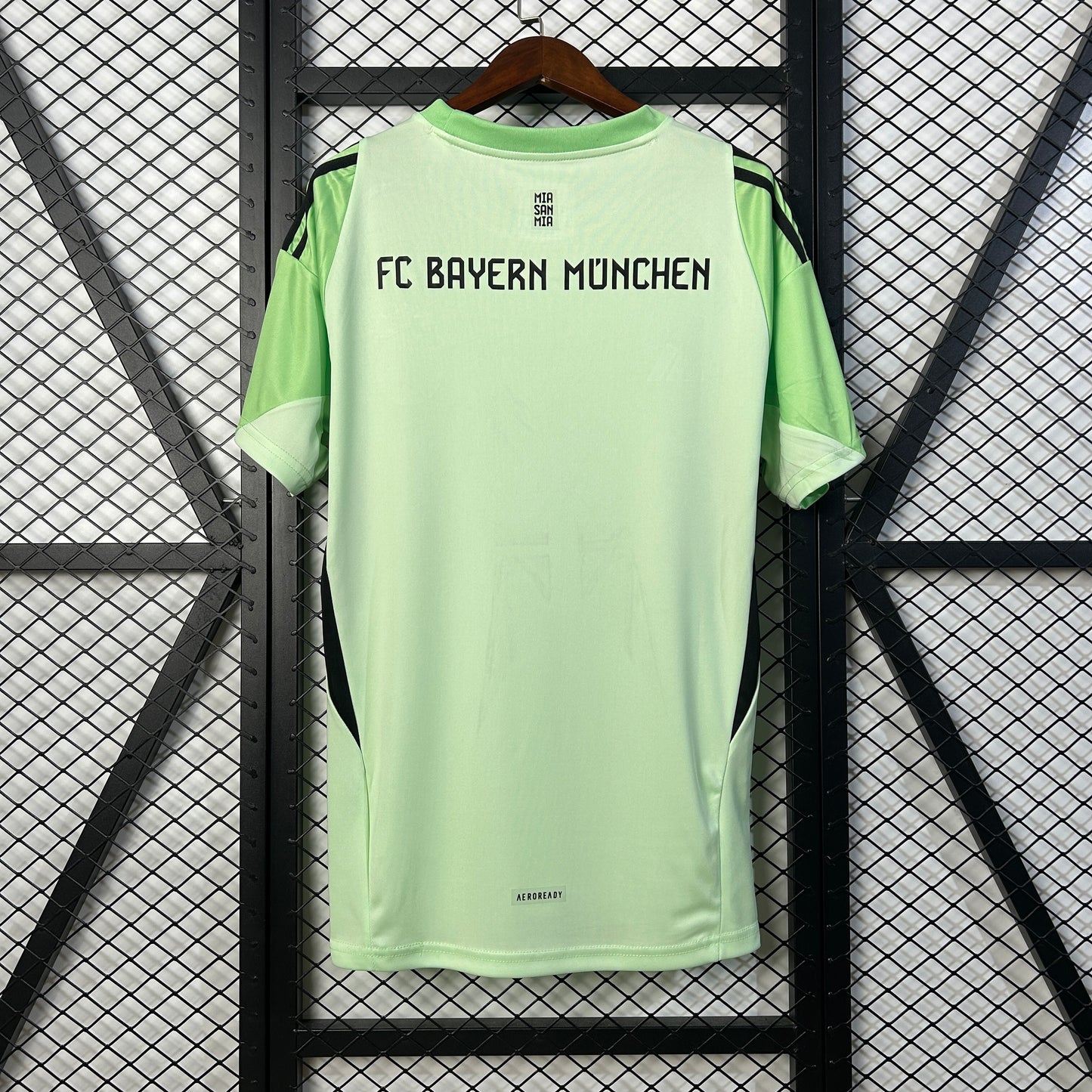25/26 Bayern Munich Goalkeeper