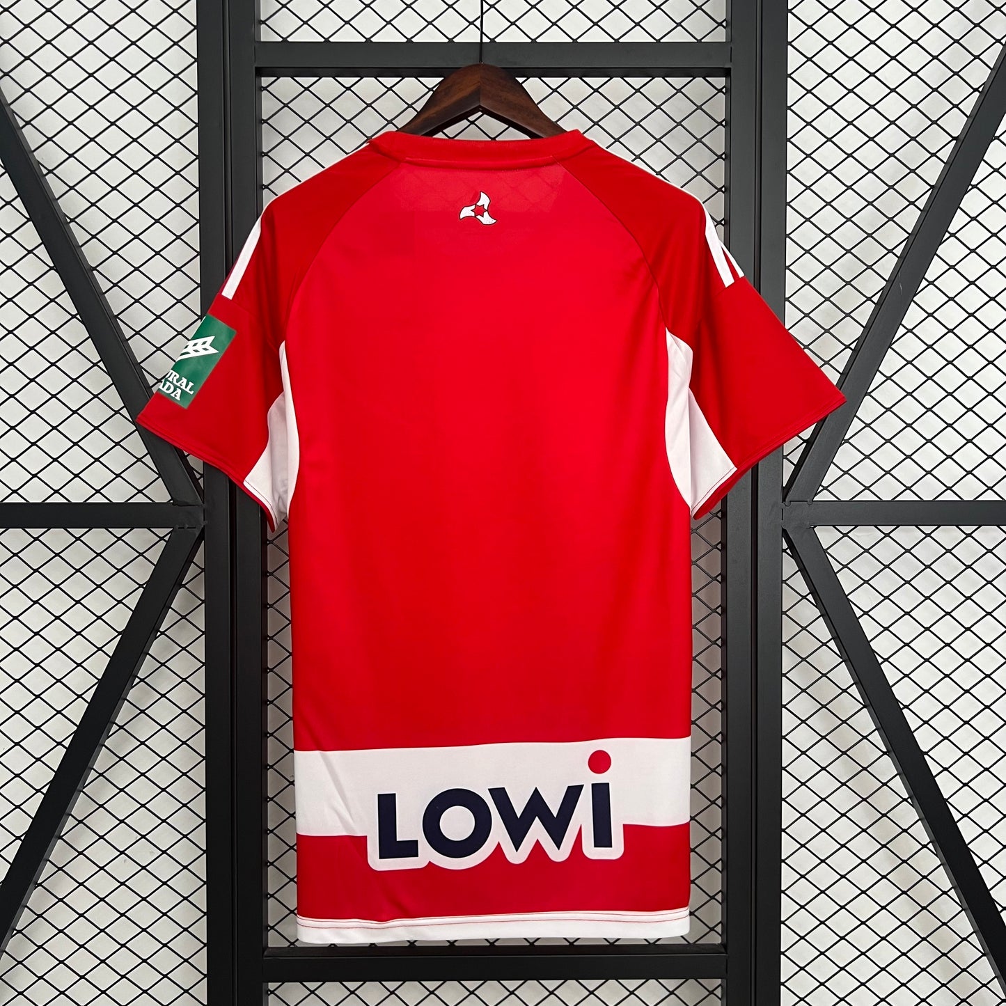 25/26 Granada Home