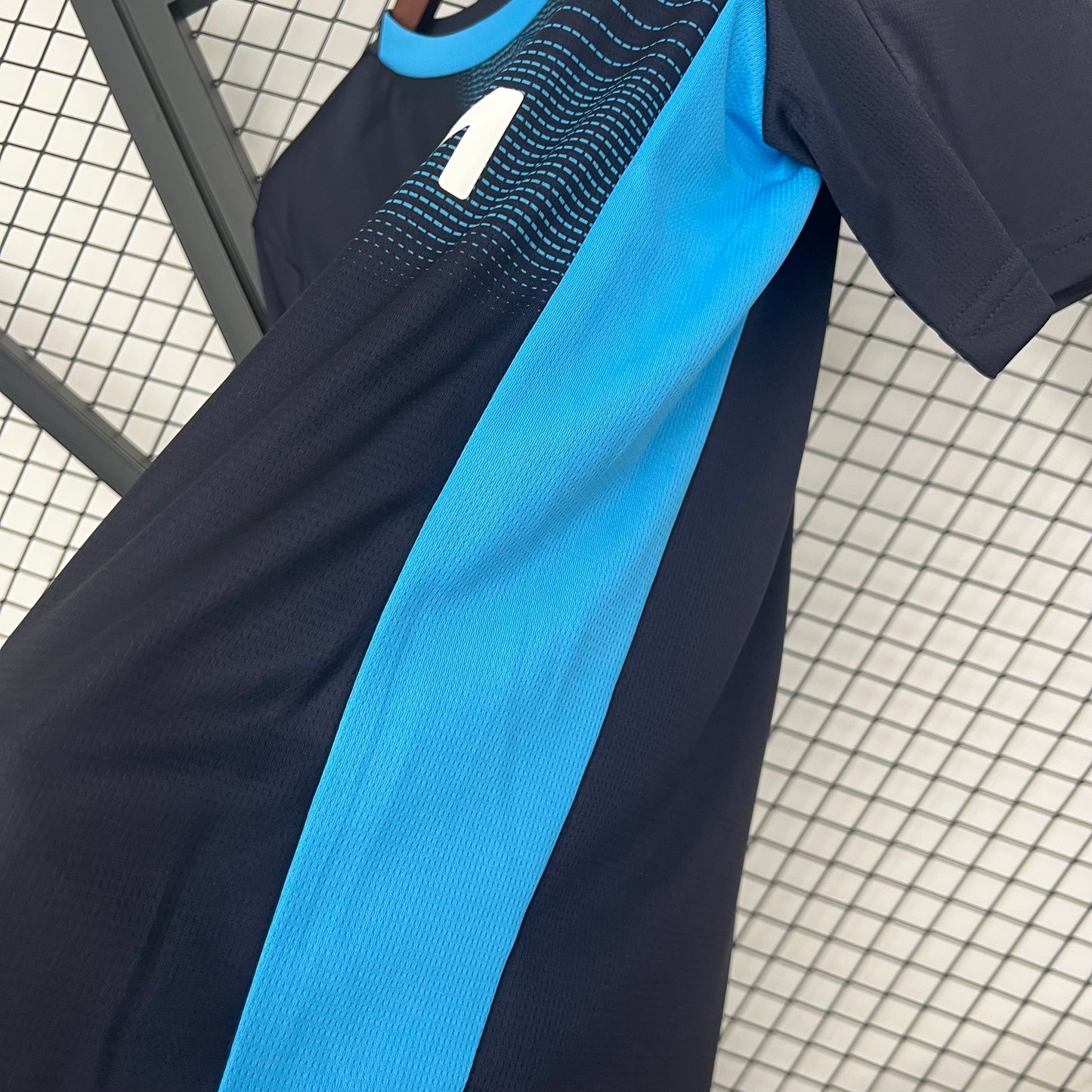 25/26 Marseille Away