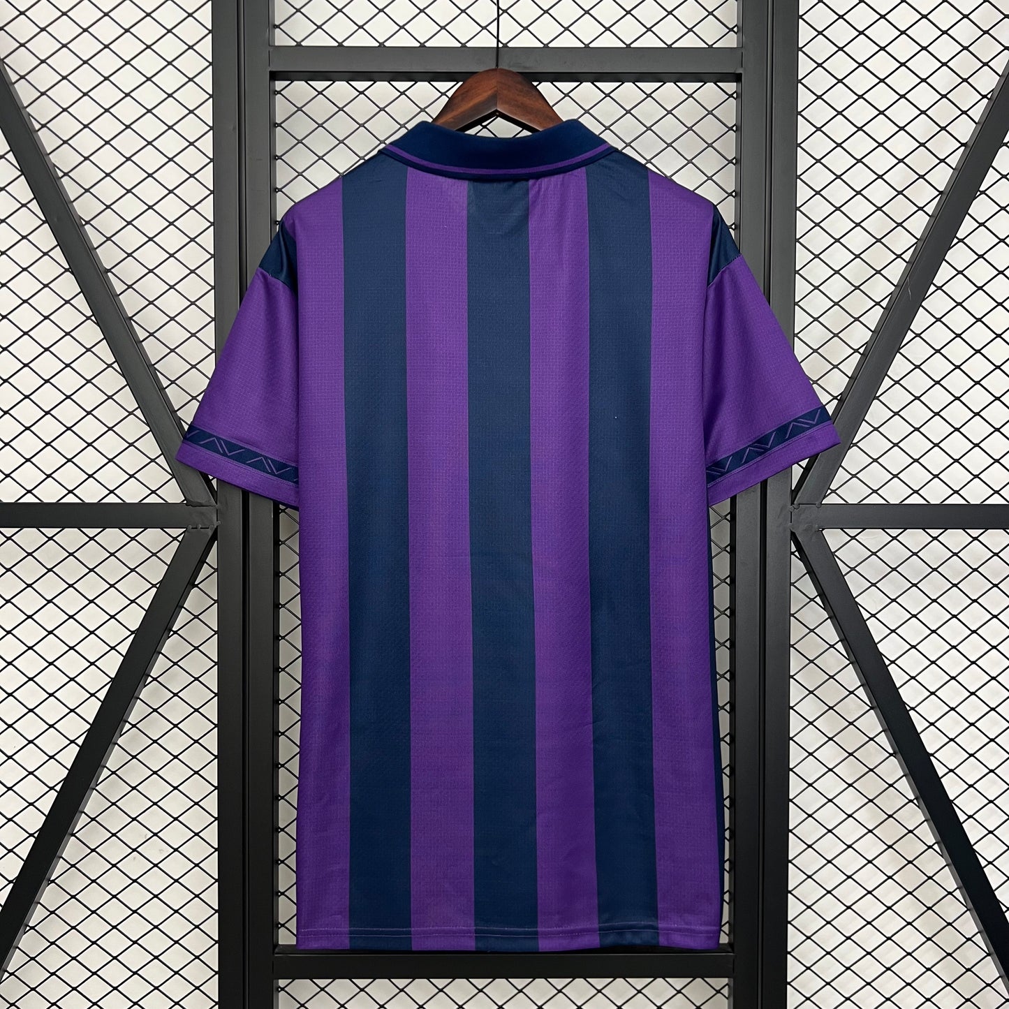 Retro Tottenham 95/96 Away