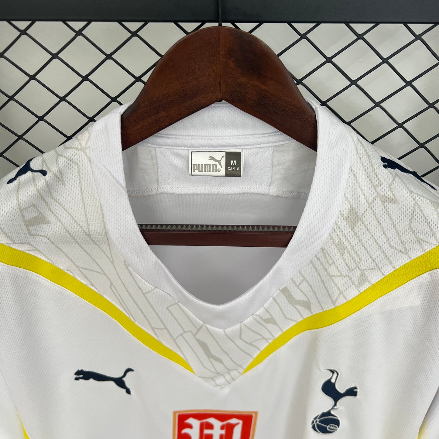 Retro Tottenham 09/10 Home