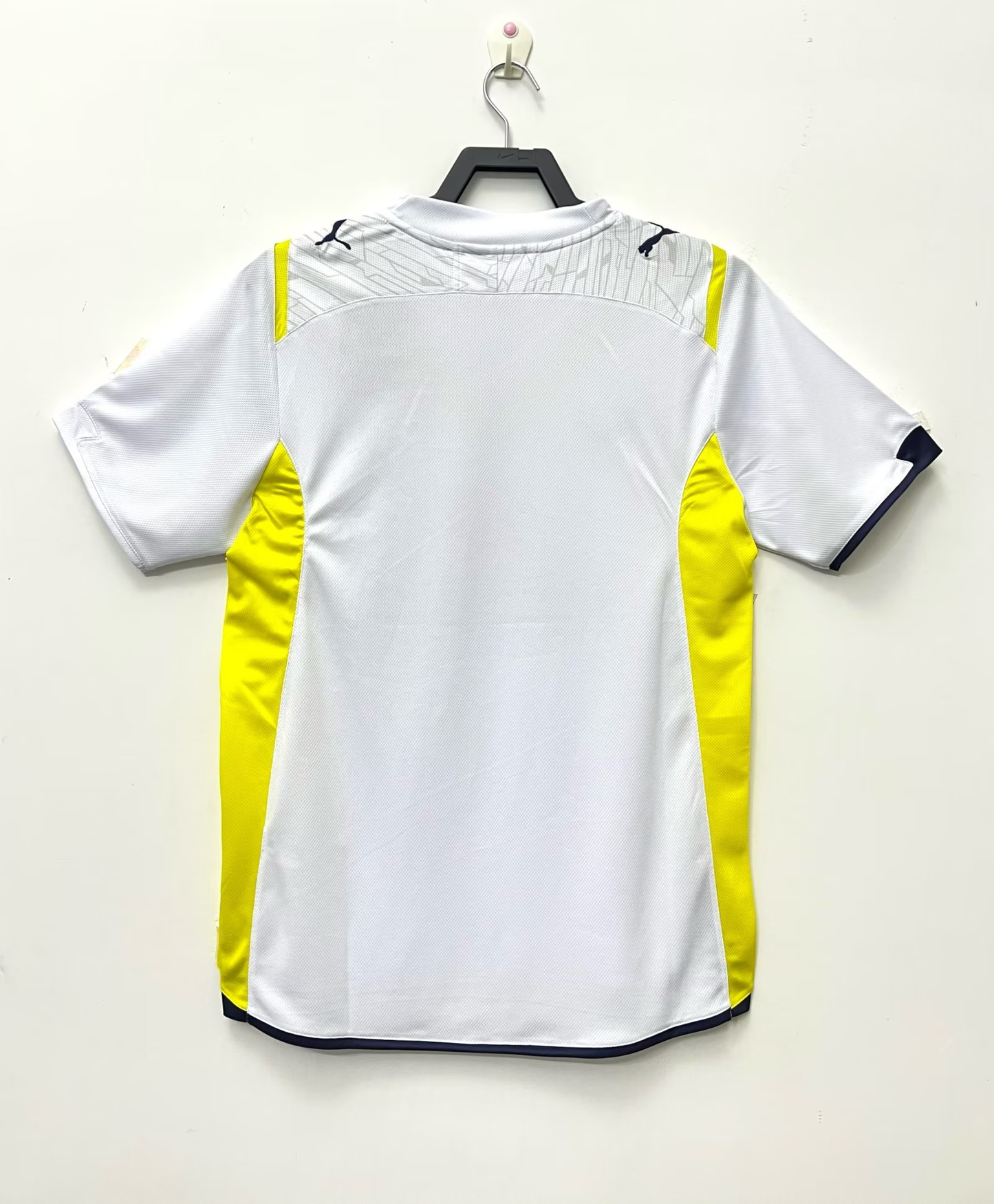 Retro Tottenham 09/10 Home