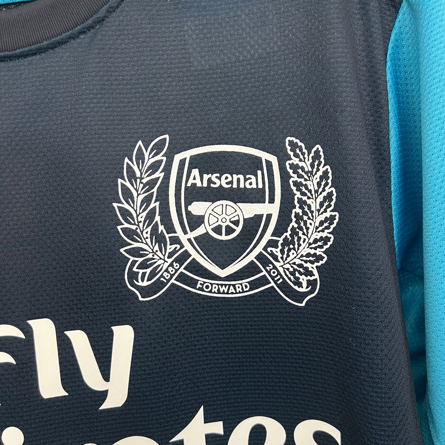 Retro Arsenal 11/12 Away