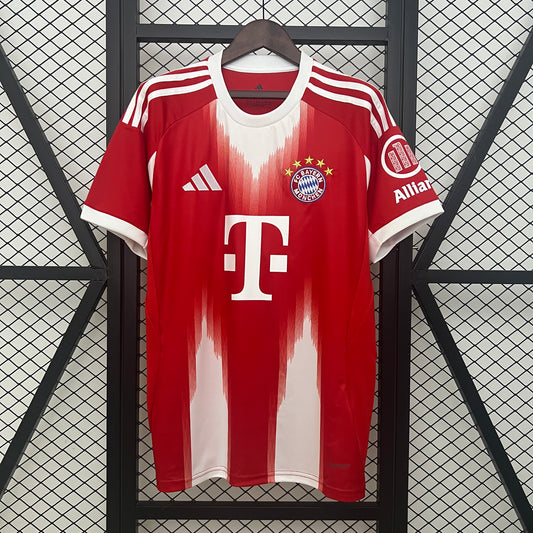 25/26 Bayern München Home