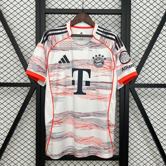 25/26 Bayern Munich Third Away