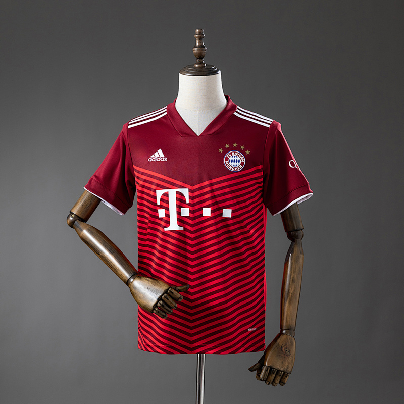 Bayern Munich 21/22 Home Retro Jersey S-XXL (front)