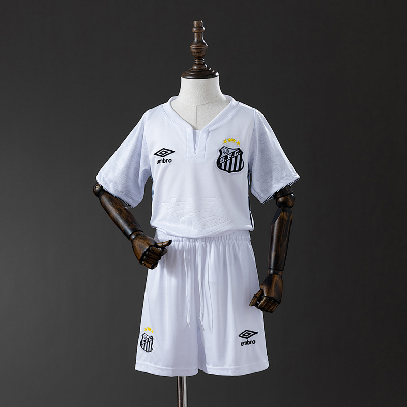 Santos 24/25 Home kids kit Jersey SIZE16-28 (front)