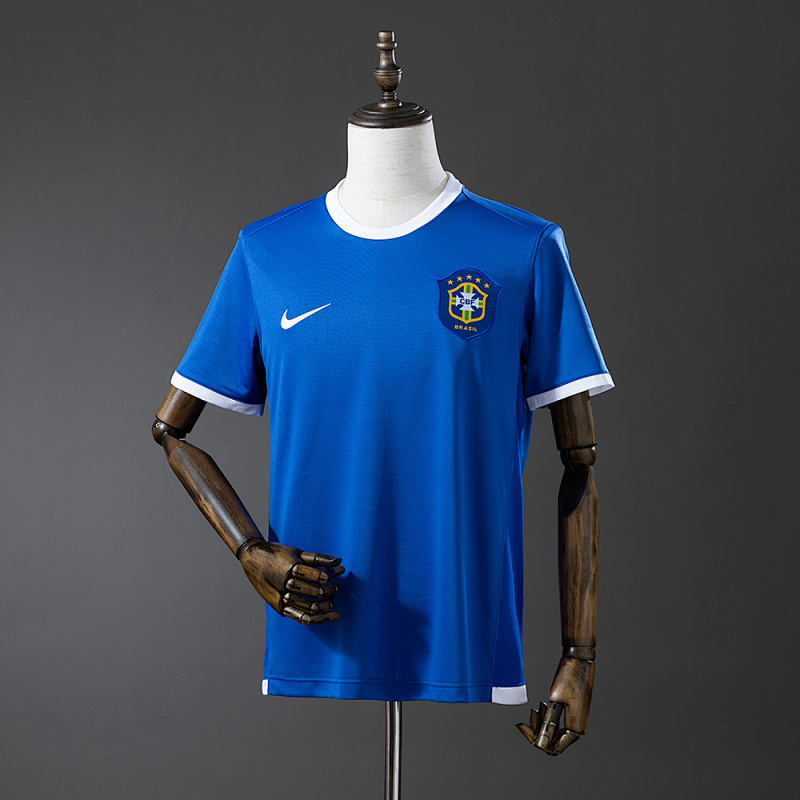 Retro 2006 Brazil away S-XXL (front)