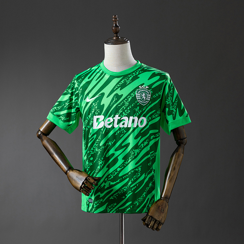 Sporting Lisbon 25/26 Green Goalkeeper Jersey S-4XL (front)
