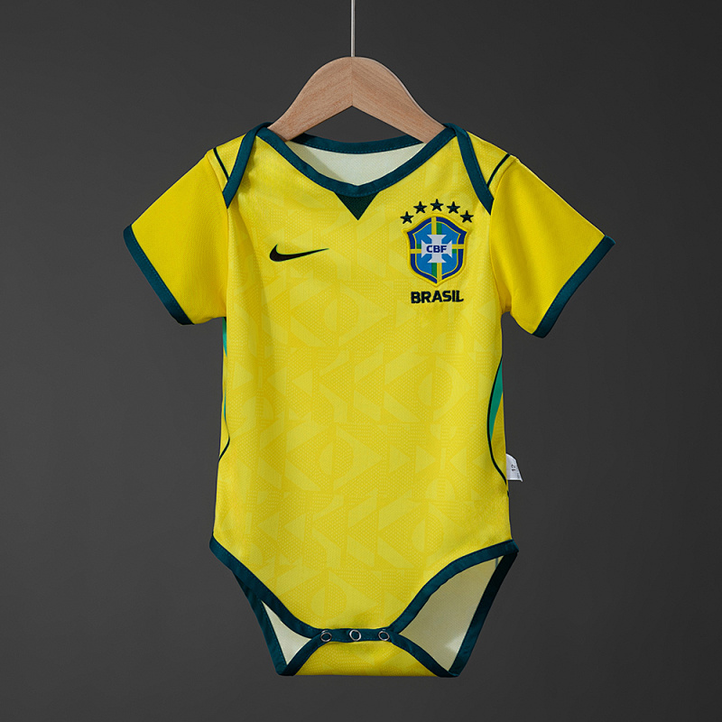 Brazil 26/27 Baby Home Jersey size 9/12 (front)