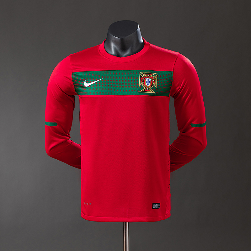 Portugal 2010 Player Version Retro Long Sleeve Home Jersey S-3XL (front)