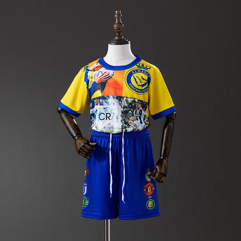 Ronaldo 25/26 special edition kids kit Jersey SIZE 16-28 (front)