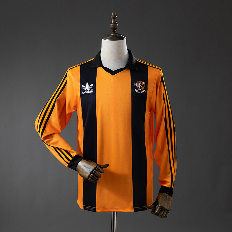 Hull City 81/82 Home Long-Sleeve Retro Jersey S-XXL (front)