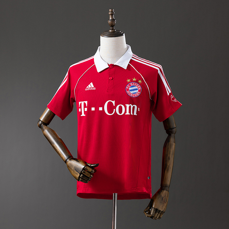 Bayern Munich 06/07 Home Retro Jersey S-XXL (front)