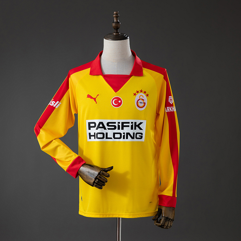 Galatasaray 25/26 Retro Edition - Yellow Long-Sleeve Jersey S-4XL (front)