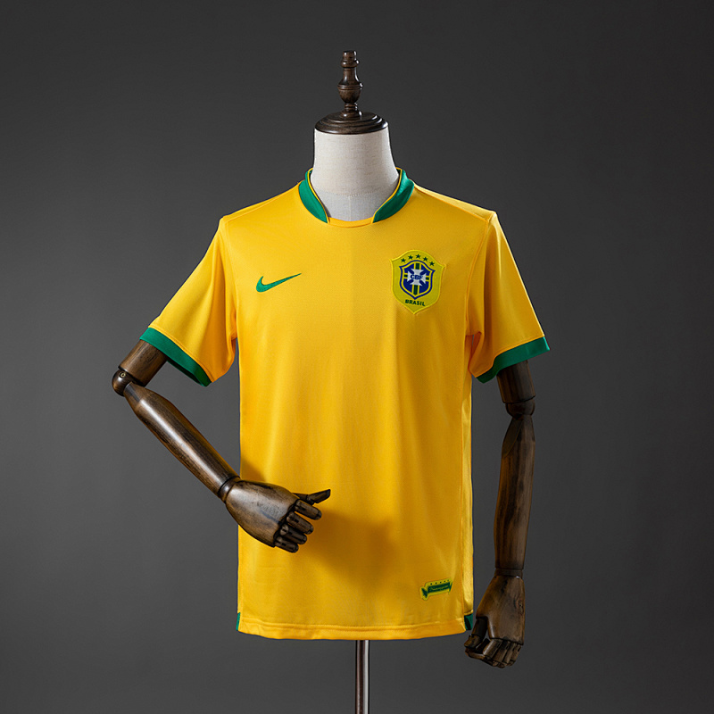 Brazil 2018 Home Retro Jersey S-XXL (front)