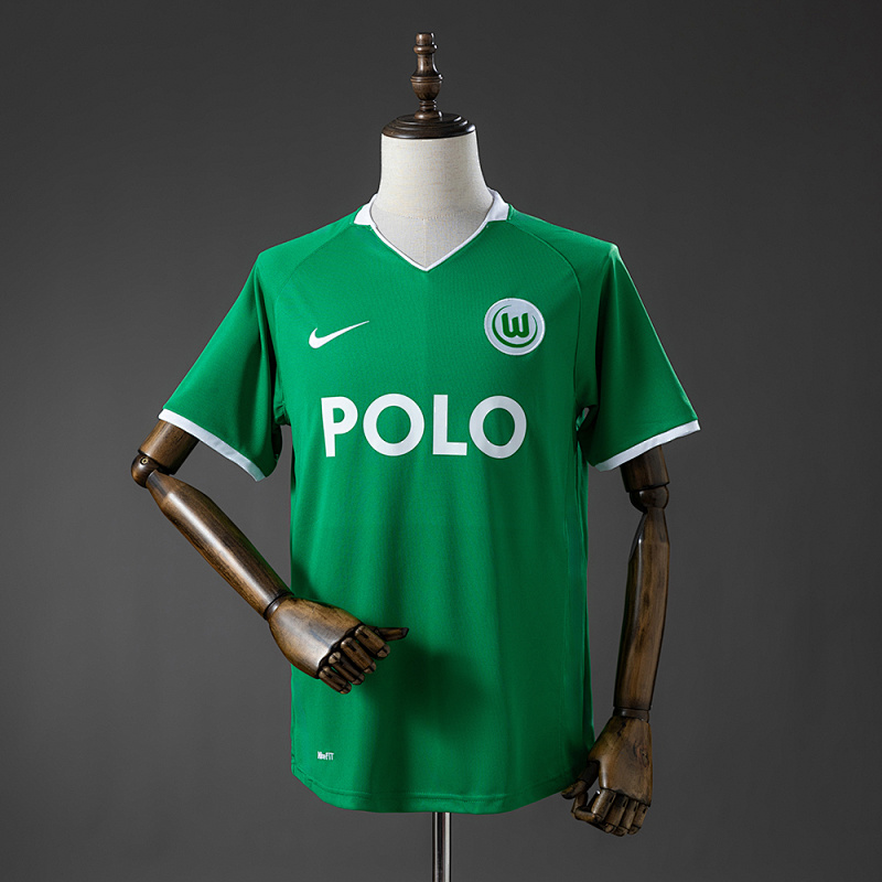 Wolfsburg 08/09 Home Retro Jersey S-XXL (front)