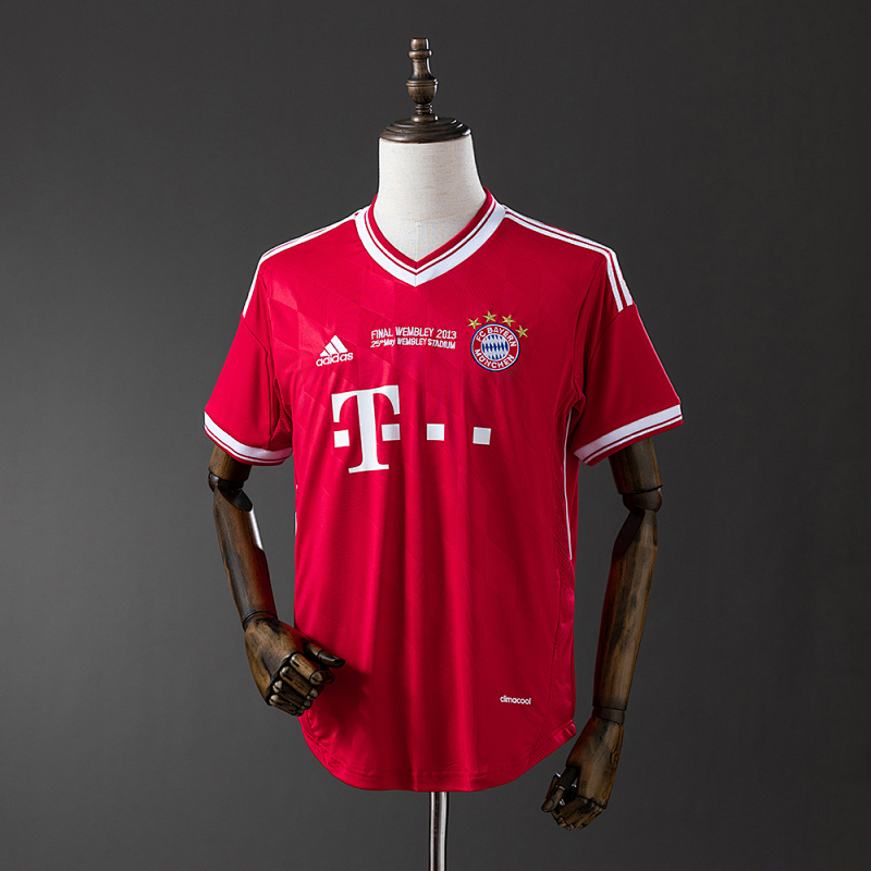 Bayern Munich 13/14 Home Retro Jersey S-XXL (front)