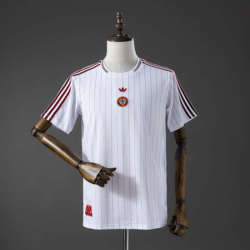 Chelsea Terrace Icons T-Shirt White S-XXL (front)