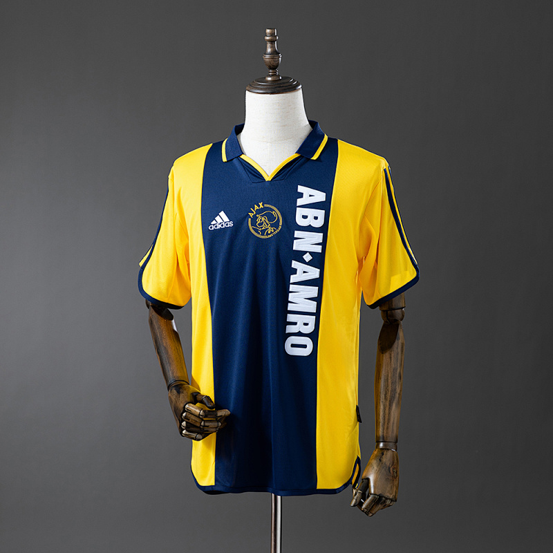 Retro 00/01 Ajax away S-XXL (front)
