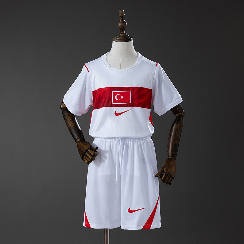 Turkiye 2026 Home Kids Kit Jersey Size 16-28 (front)