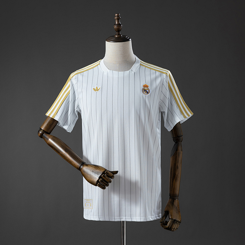 Real Madrid Terrace Icons T-Shirt White Gold S-XXL (front)