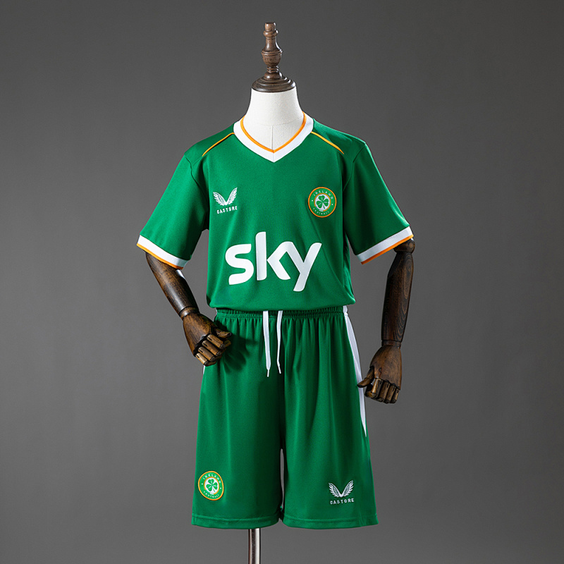 Ireland 2026 Home Kids Kit Size 16-28 (front)