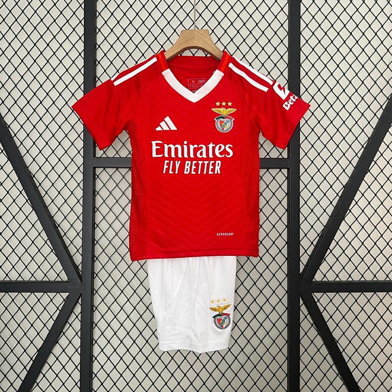 24/25 Kids Benfica Home Size: 16-28 (front)