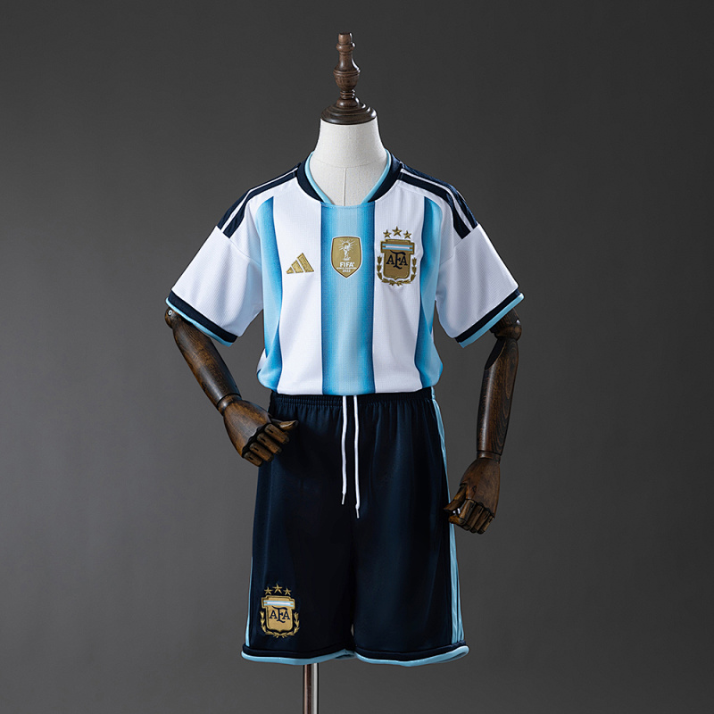 Argentina 2026 Home Kids Kit Jersey Size 16-28 (front)