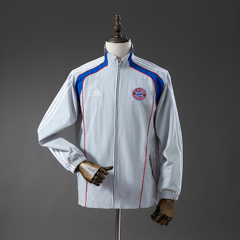 Bayern Munich Windbreaker - Light Grey S-XXL (front)