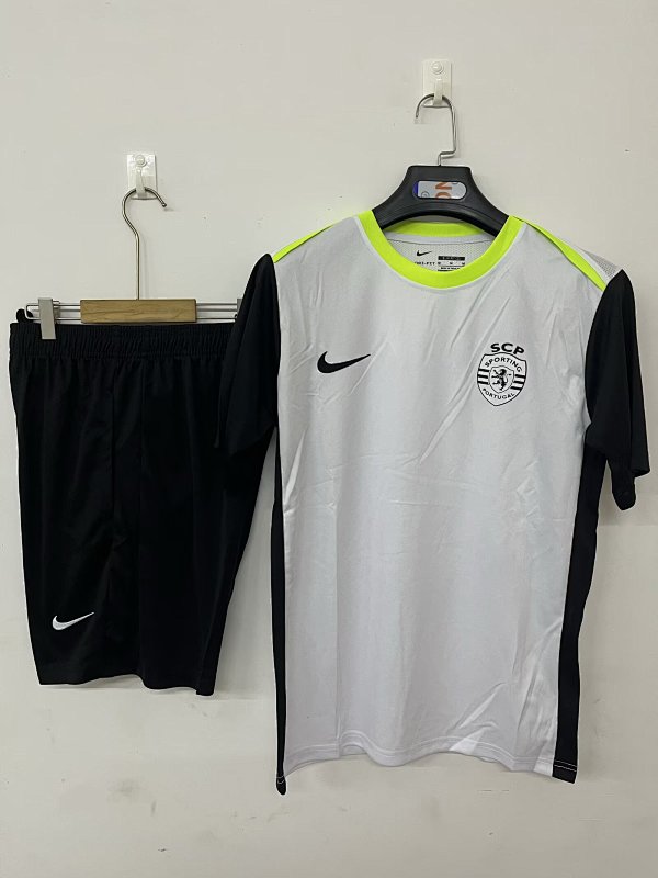 25/26 Lisbon pre-match training suit off-white S-3XL (front)