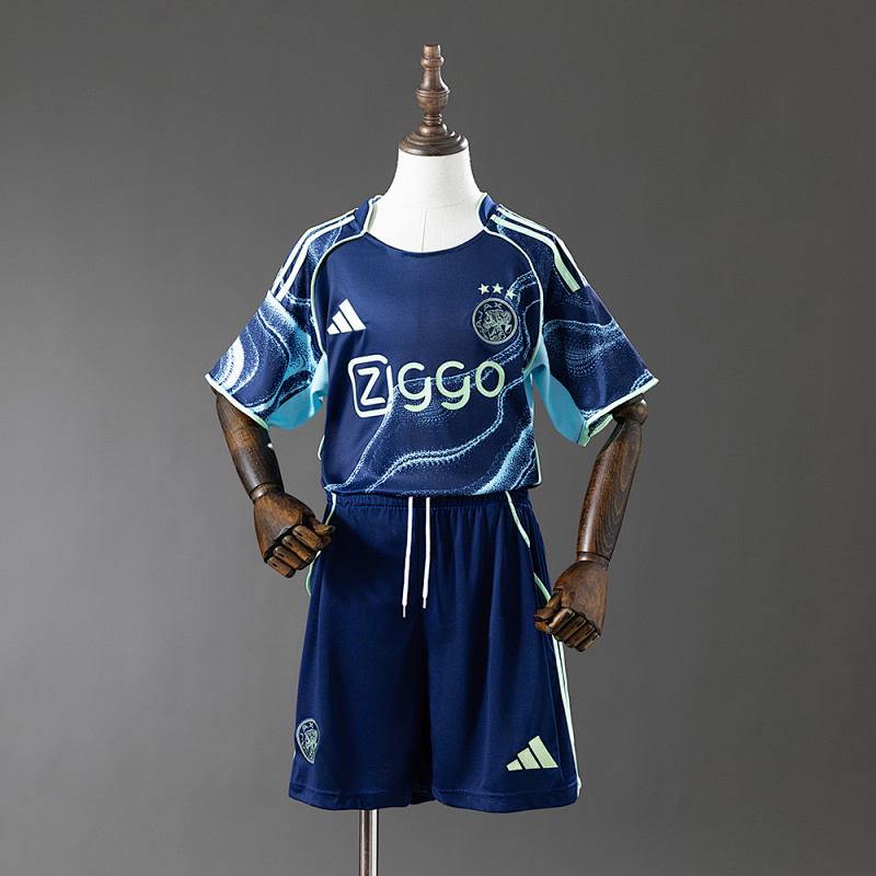 25/26 Kids Ajax away Size: 16-28 (front)