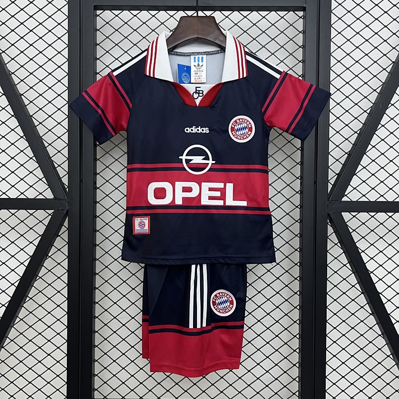kids Bayern Munich 97/99 Home size: 16-28 (front)