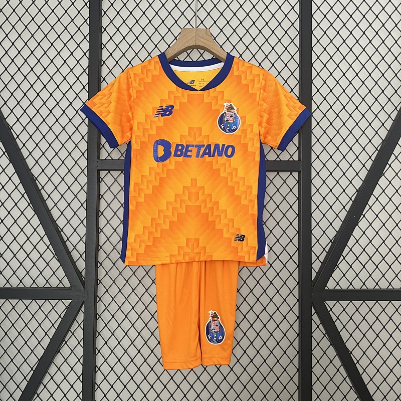 24/25 Kids Porto Away Size: 16-28 (front)