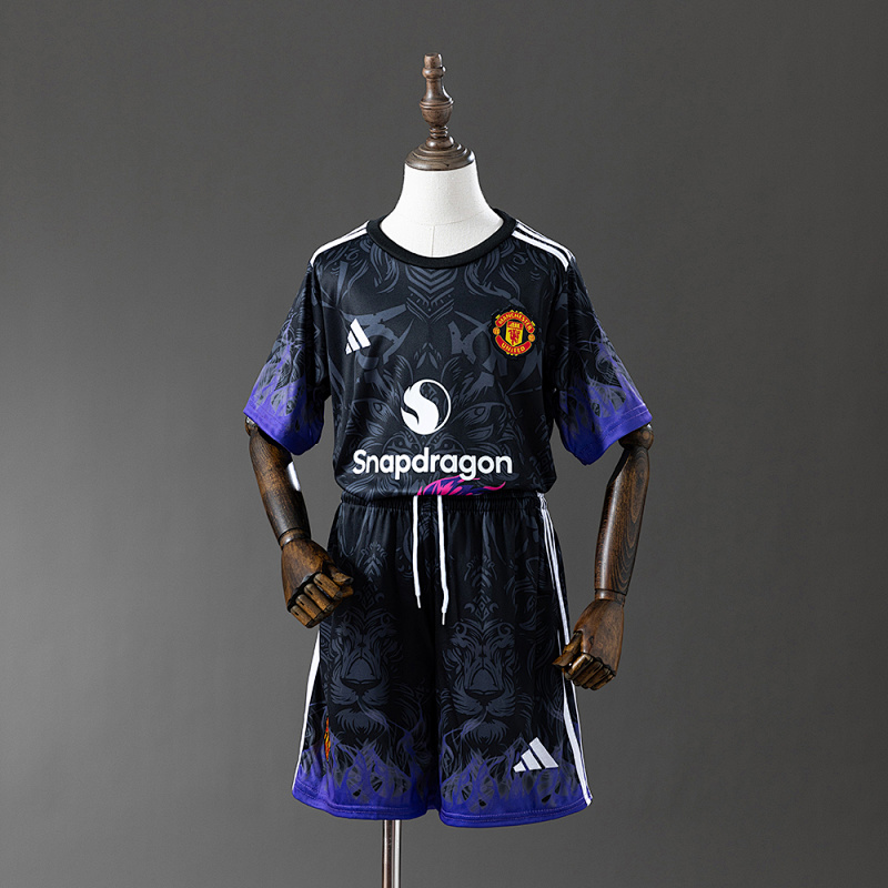M-U 25/26 Kids Kit Special edition Jersey Size：16-28 (front)