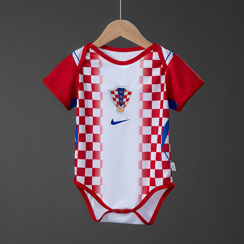 Croatia 26/27 Baby Home Jersey Size 9/12 (front)