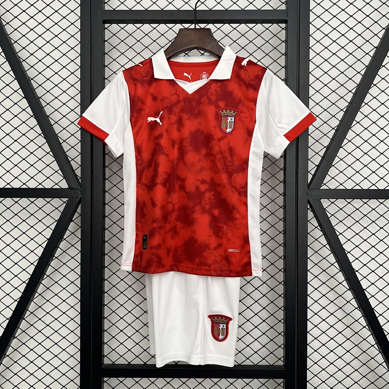 25/26 Braga Home Size: 16-28 (front)